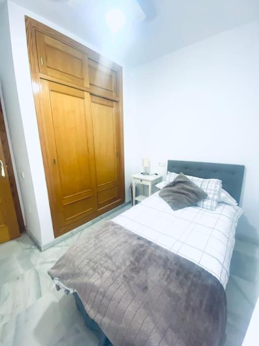 Apartamento De Dos Dormitorios En Almeria. 외부 사진