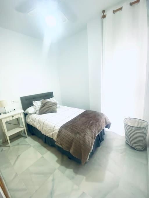 Apartamento De Dos Dormitorios En Almeria. 외부 사진